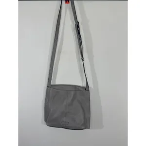 Vince Camuto Grey‎ Pebbled Leather Crossbody Bag Ring Detail Adjustable Strap thumbnail 7
