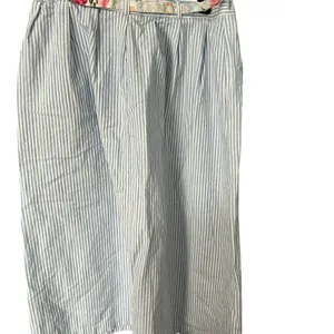 🌸 Vintage Lucia Seersucker Stripe Skirt w/ Floral Belt | Size 14 | Made in USA 🌸 thumbnail 2