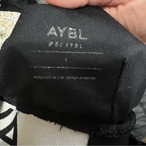 AYBL Training Black/White Logo Sports‎ Bra thumbnail 6