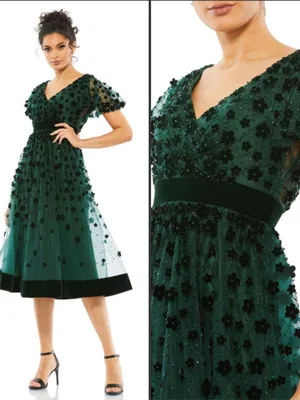 NWT MAC DUGGAL Green Embellished Butterfly Sleeve Velvet Hem Midi Dress Size 2 thumbnail 2