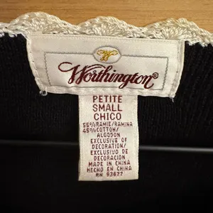 Vintage Worthington Small Black White Floral Embroidered Front Zip Cardigan thumbnail 8