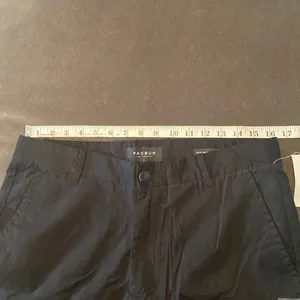 Pacsun Women’s Slim Tapered Pant Black 100% Cotton Size 32 NWT thumbnail 4