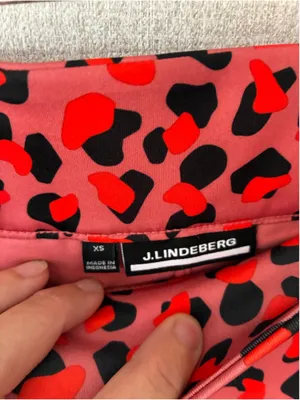 J.Lindeberg Amelie Golf Skort Red Black Animal Print XS thumbnail 6