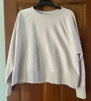 Off White Nike Crew thumbnail 1