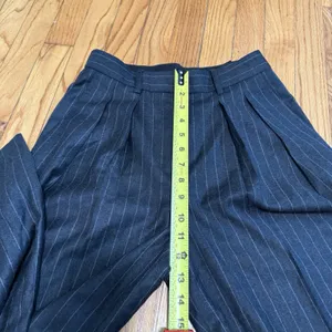 Theory‎ Double Pleat Wide-Leg Pant in Gray Pinstripe Wool Flannel Size 00 thumbnail 9
