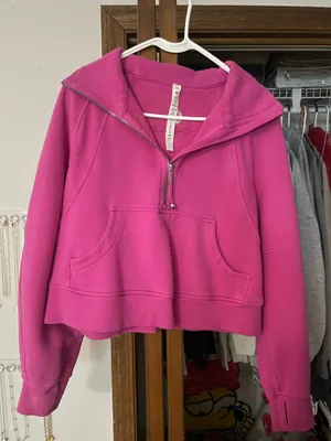 Lululemon Scuba  thumbnail 1