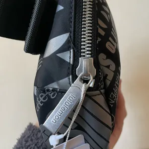 Lululemon Everywhere Belt Bag 1L Manifesto thumbnail 7