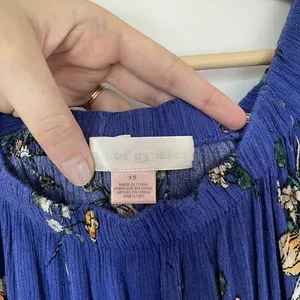 Band of Gypsies Floral Maxi Dress XS Blue Women Off Shoulder Tie Sleeve thumbnail 3