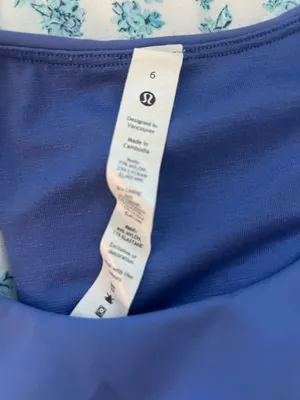 Lululemon tank top thumbnail 3
