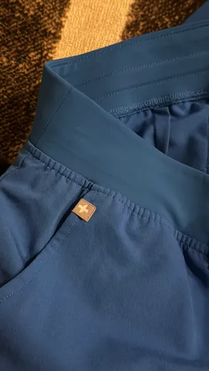 Figs Jogger Scrub Pants thumbnail 2