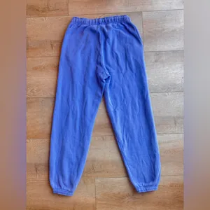 TNA Women’s Lavender Mega Fleece Joggers thumbnail 3