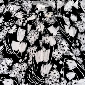 Motherhood Maternity Black & White Floral Women's Cotton Blouse thumbnail 2