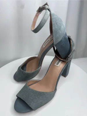 Steve Madden Mirna Gray Suede Ankle Strap Block Heel Sandals 8.5(SH126) thumbnail 9