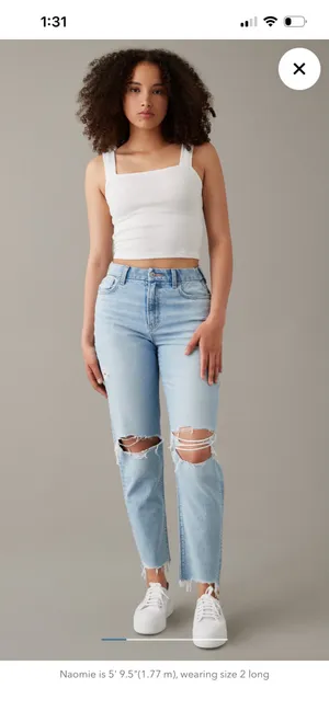 American Eagle Strigid Curvy Mom Jeans thumbnail 9
