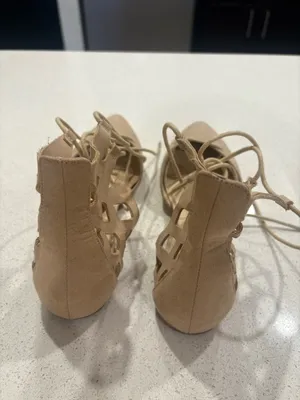 Tan pointed toe lace up flats Size 7.5 thumbnail 4