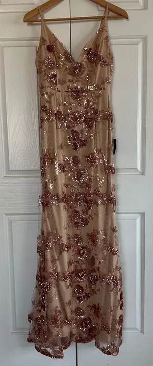 Lulu's NWT Rose Gold Sequins Floral Spaghetti Straps Maxi Dress **Size M** 🌸🌸 thumbnail 1