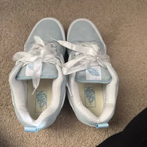 Blue Old Skool Vans platform thumbnail 4