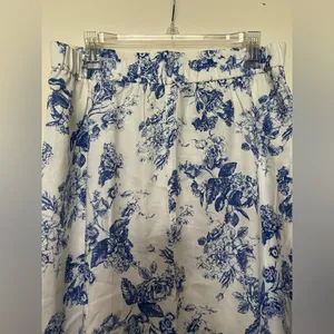 Land ’n Sea Blue Floral Ruffle Skirt, Size M – Feminine‎ and Flowing thumbnail 3