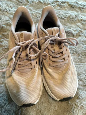 Nike Women’s Shoes thumbnail 3