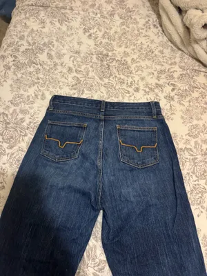 Jennifer Kimes Jeans thumbnail 2