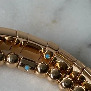 NWOT Roxanne assoulin Elegant Gold Bracelet Set thumbnail 4