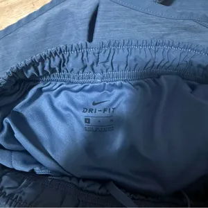 S66 Nike Women's Light Blue Athletic Shorts thumbnail 3