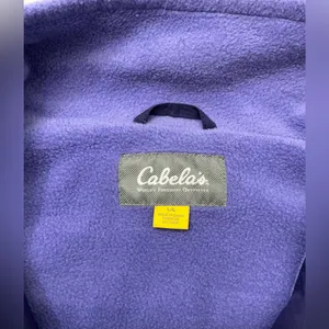 Womens CABELA’S jacket 💜💜 thumbnail 6