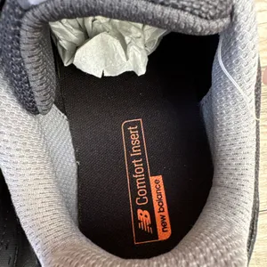 New Balance Men 8, Women 9.5 WIDE 4E Black Orange Sneakers 410v8 Low Trail Shoes thumbnail 6