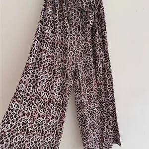 Simplee Belted Leopard Wide Leg Tube Jumpsuit thumbnail 10