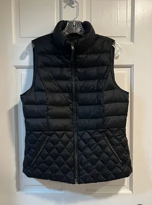 Talbots Down Filled Puffer Vest in Black Size Medium thumbnail 1