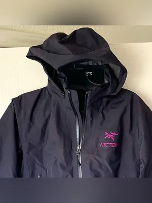 Arc’teryx Theta SL Gore-Tex Stow Hood Purple Black Medium GUC thumbnail 8