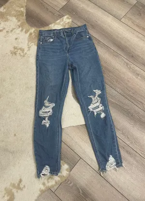 American Eagle Distressed Raw Hem Mom Jeans thumbnail 1