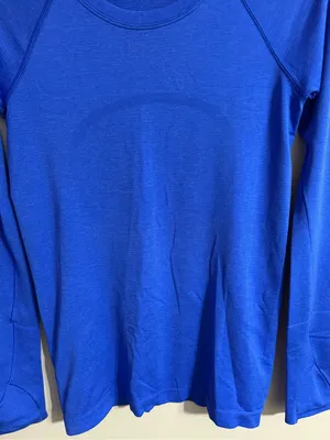 Lululemon Athletica Long-Sleeve Crew Top in Royal Blue Size 4 thumbnail 7