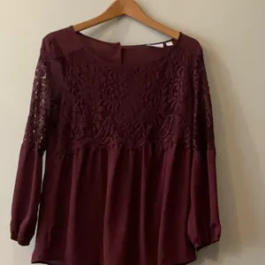 New York & Company Burgundy Lace Women's Top thumbnail 5