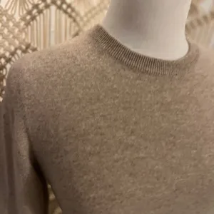 Quince Mongolian Cashmere Tan Women's Sweater thumbnail 2