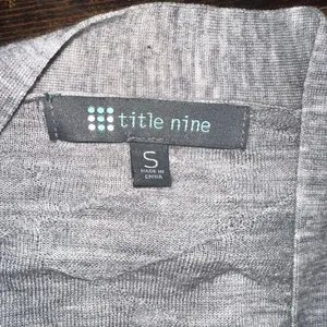 Title Nine light gray athletic drape front S lightweight cardigan thumbnail 2