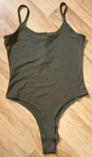 Ribbed Bodysuit thumbnail 2