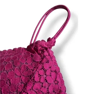 Maroon Floral Lace Bralette Crop Top Double Spaghetti Strap V-Neck Scalloped thumbnail 3