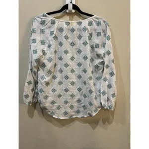 Roller Rabbit Embroidered Floral Peasant Blouse‎ Top V Neck Size XS White Teal thumbnail 3