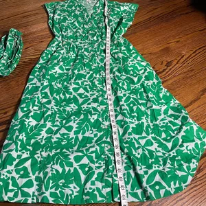Free Assembly Belted Utility Dress Size M Green White Floral Print Midi thumbnail 3