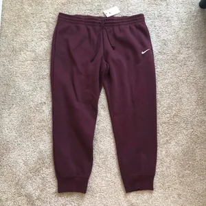 Nike Sportswear Phoenix Fleece Mid-Rise Sweatpants thumbnail 6
