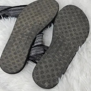 Sanuk cloth wrap ankle strap black sandals size 6 thumbnail 4