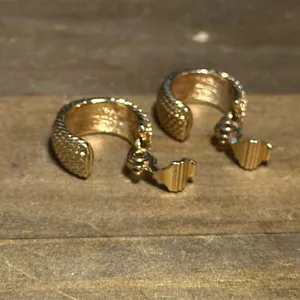 Vintage Monet gold tone textured clip on hoop earrings thumbnail 3