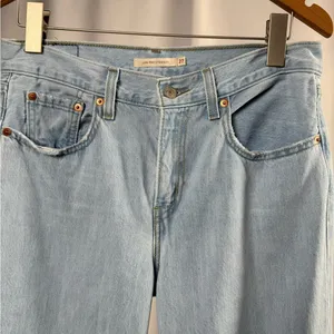 Levi’s Low‎ Pro Straight Jeans in Light Wash Size 27 thumbnail 5