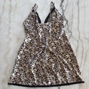 Cabernet Leopard Print Satin Slip Dress Black Lace Trim Chemise Nightgown Size M thumbnail 4