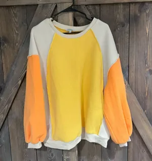 color block crewneck thumbnail 1
