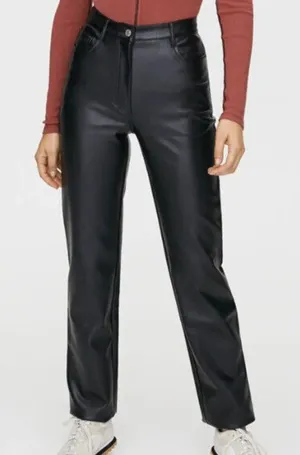 Aritzia Wilfred Black Faux Leather Melina‎ Straight Leg Pants thumbnail 1