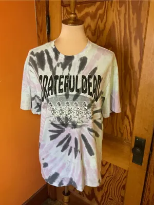 H&M Grateful Dead Dancing Skeletons Tie Dye Graphic Tee Small thumbnail 5