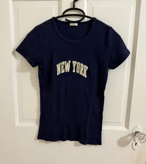 Brandy Melville Top thumbnail 1