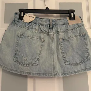 Free People ( We The Free) Denim Skort . Perfect for any occasion. NWOT, size 25 thumbnail 5